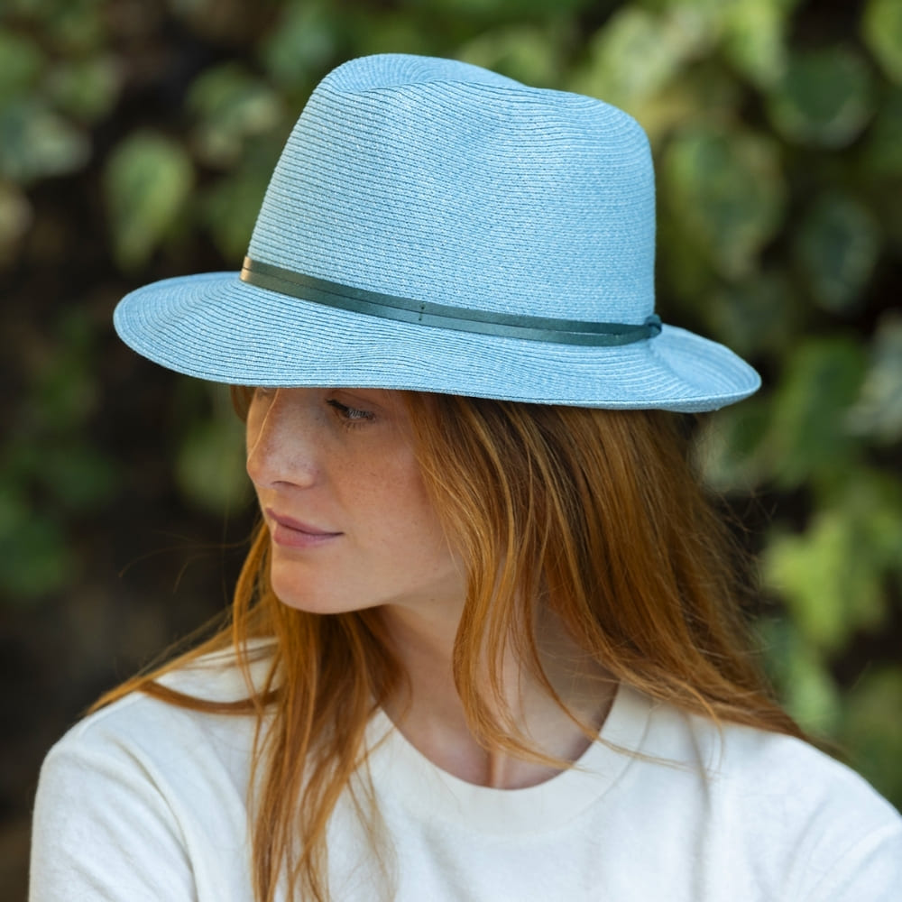 CHAPEAU PAPIER LIEN CUIR