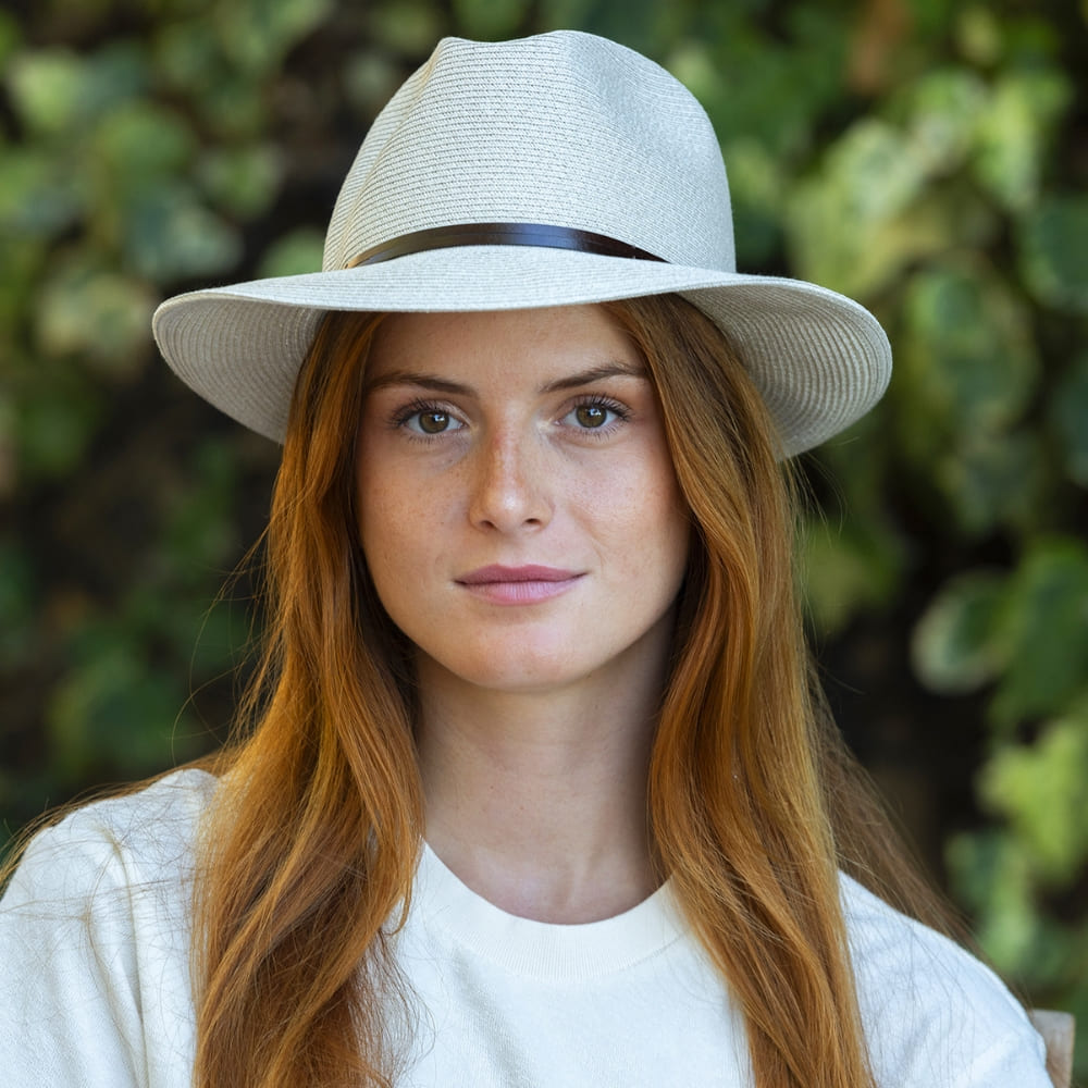 CHAPEAU PAPIER LIEN CUIR