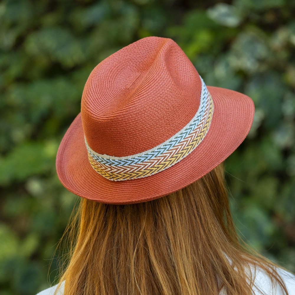 Chapeau papier ruban large