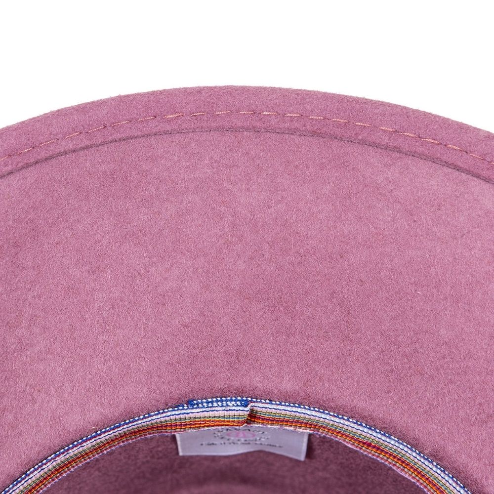 Felt fedora hat leather strop, stitched brim