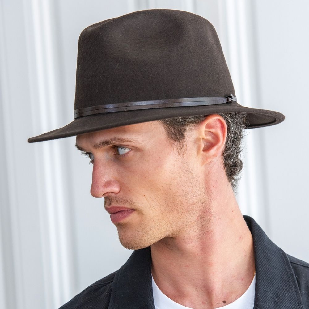 Felt fedora hat leather strop, stitched brim