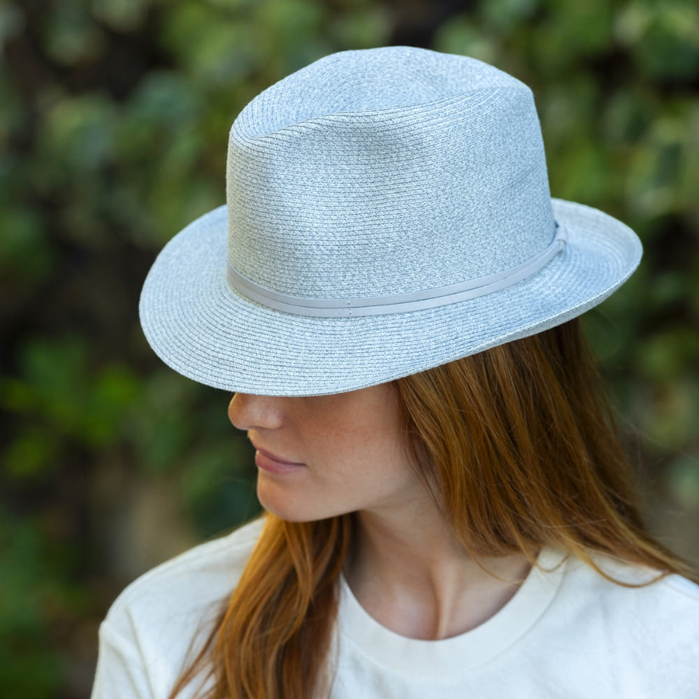 CHAPEAU PAPIER LIEN CUIR