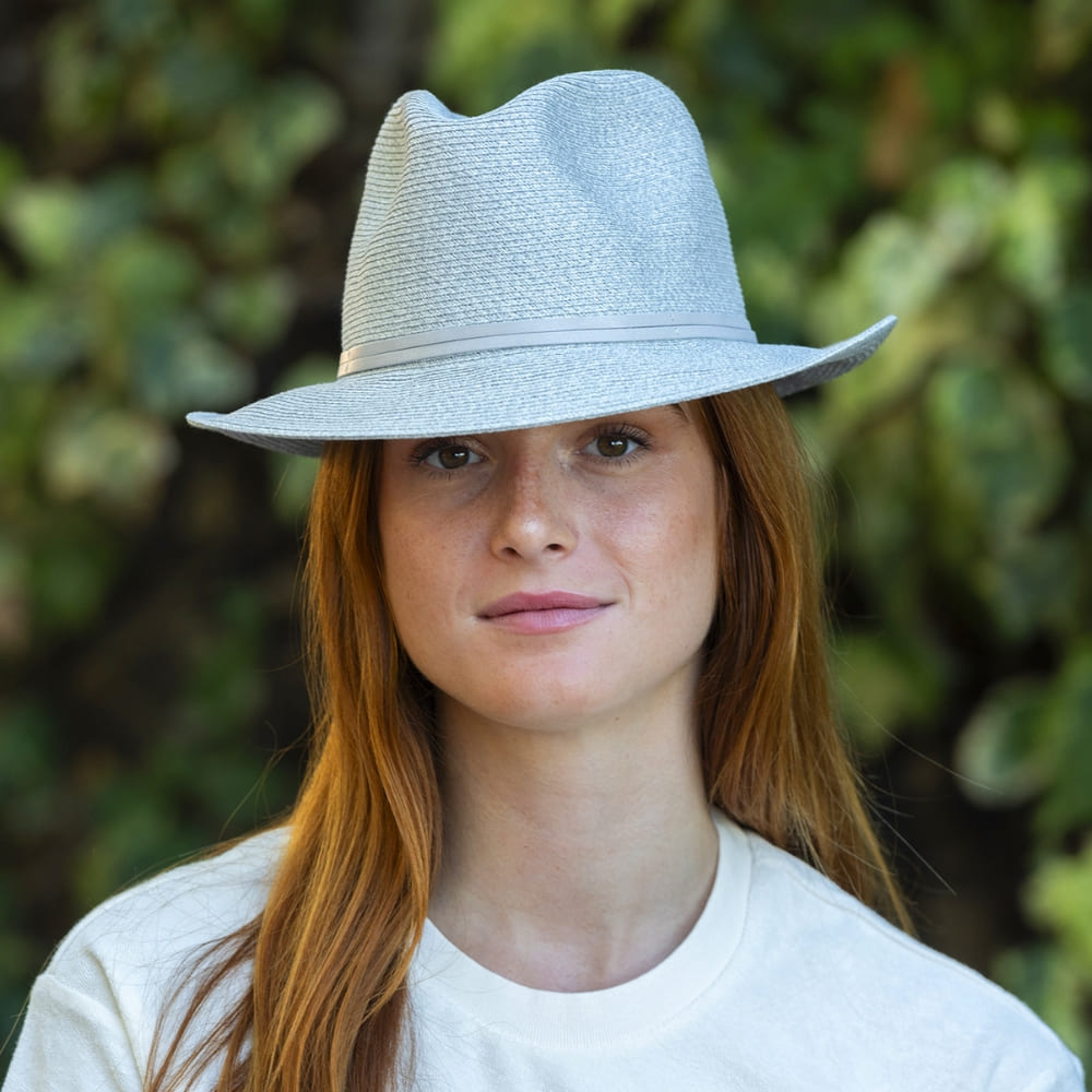 CHAPEAU PAPIER LIEN CUIR