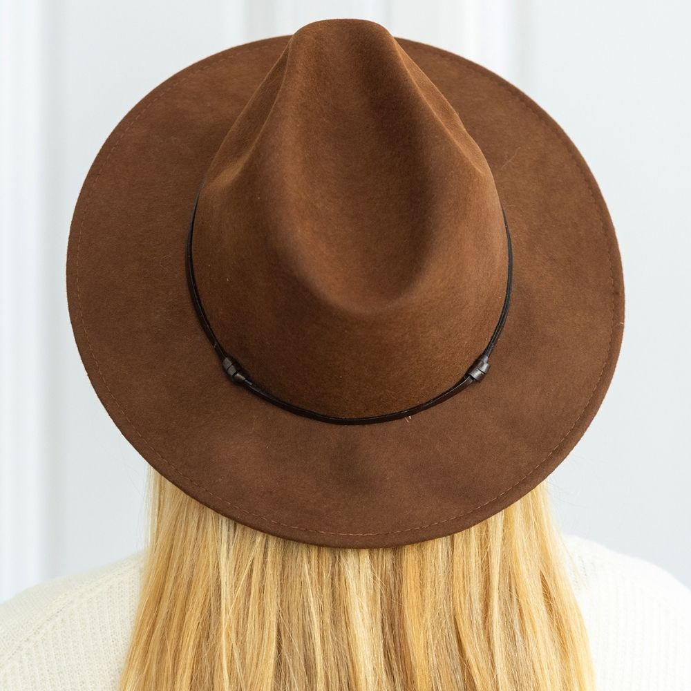 Felt fedora hat leather strop, stitched brim