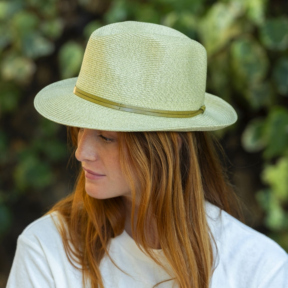 CHAPEAU PAPIER LIEN CUIR