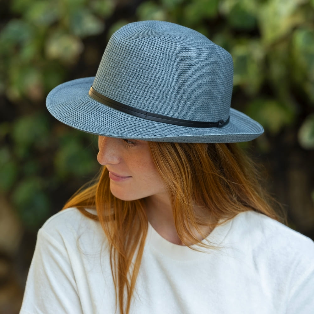 CHAPEAU PAPIER LIEN CUIR